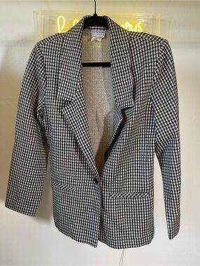 Black & White ko ko knits Women’s Blazer